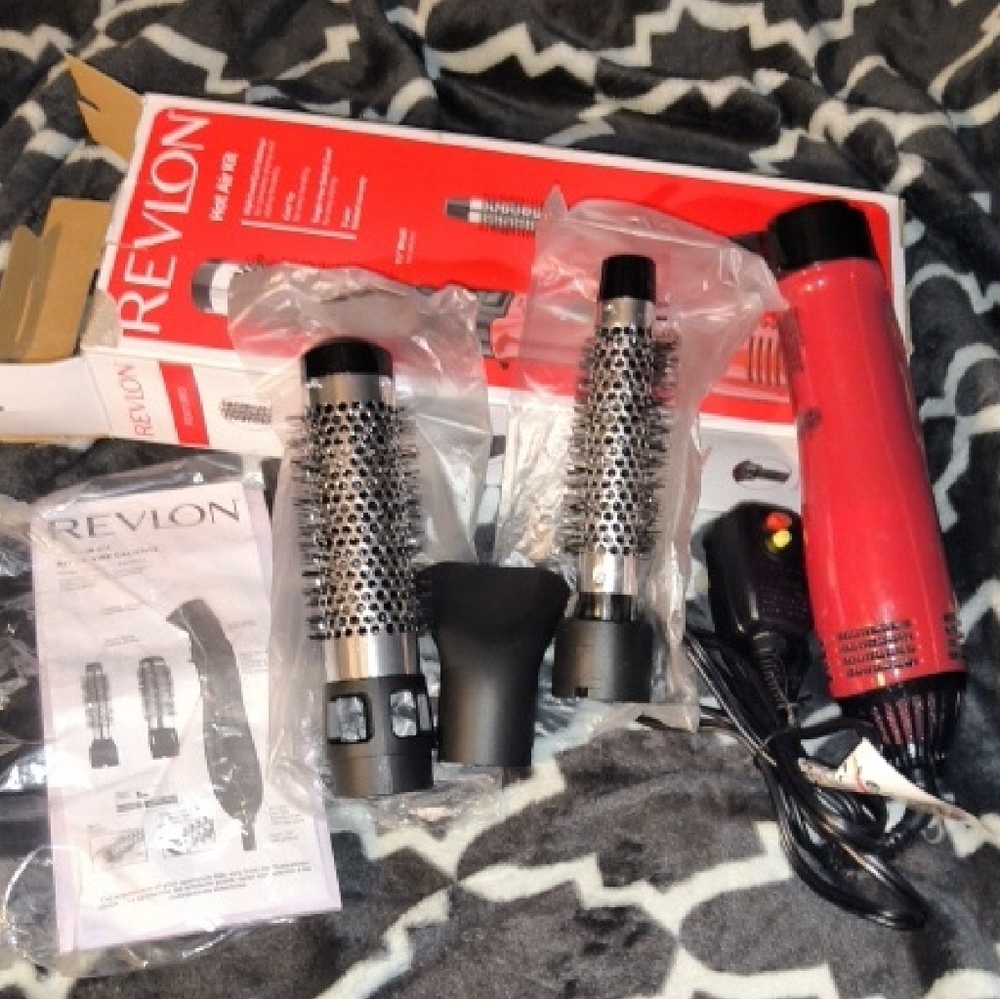 Revlon Red and Black Bath & Body Tools